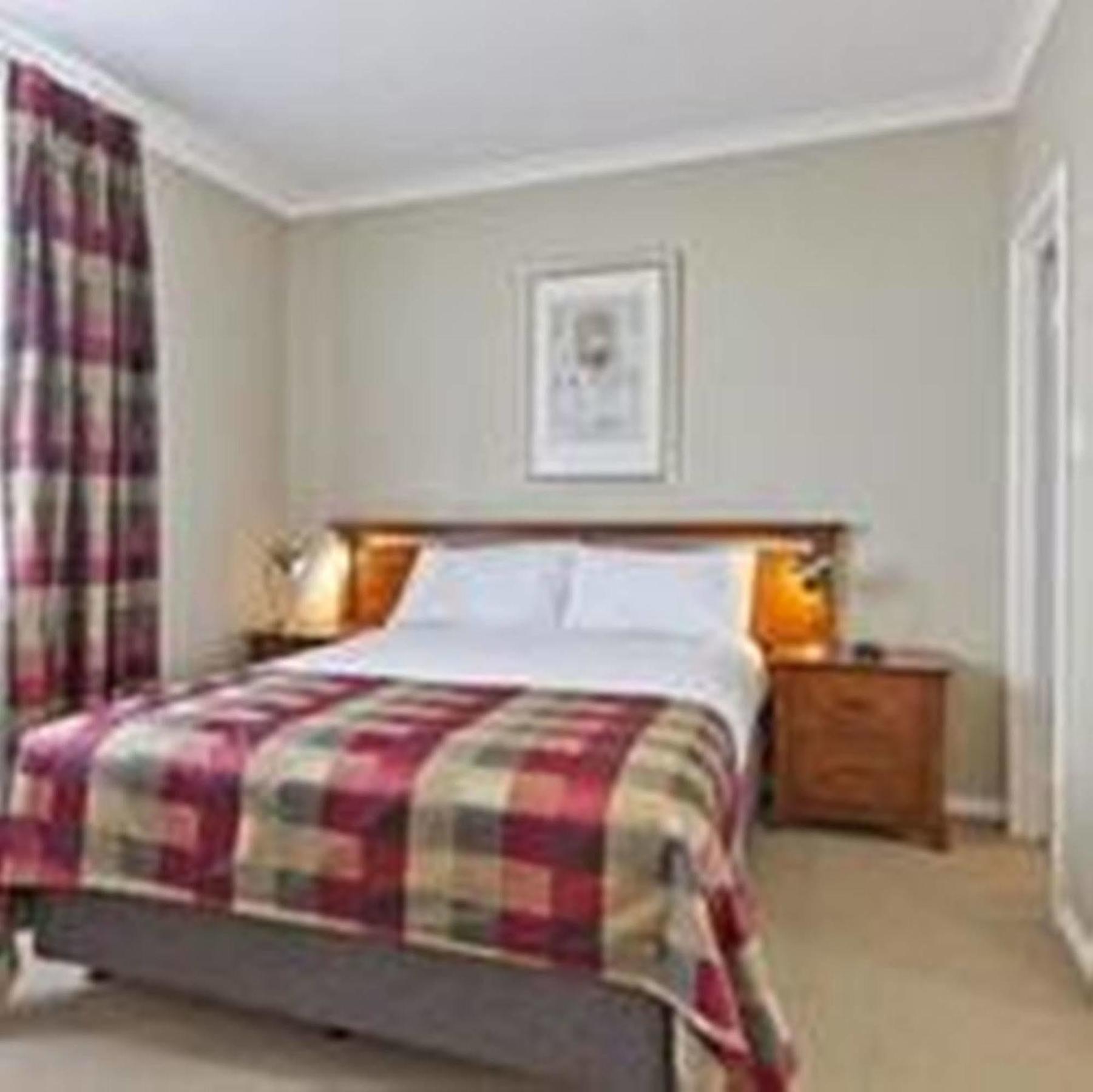 Mont Clare Boutique Apartments Перт Экстерьер фото