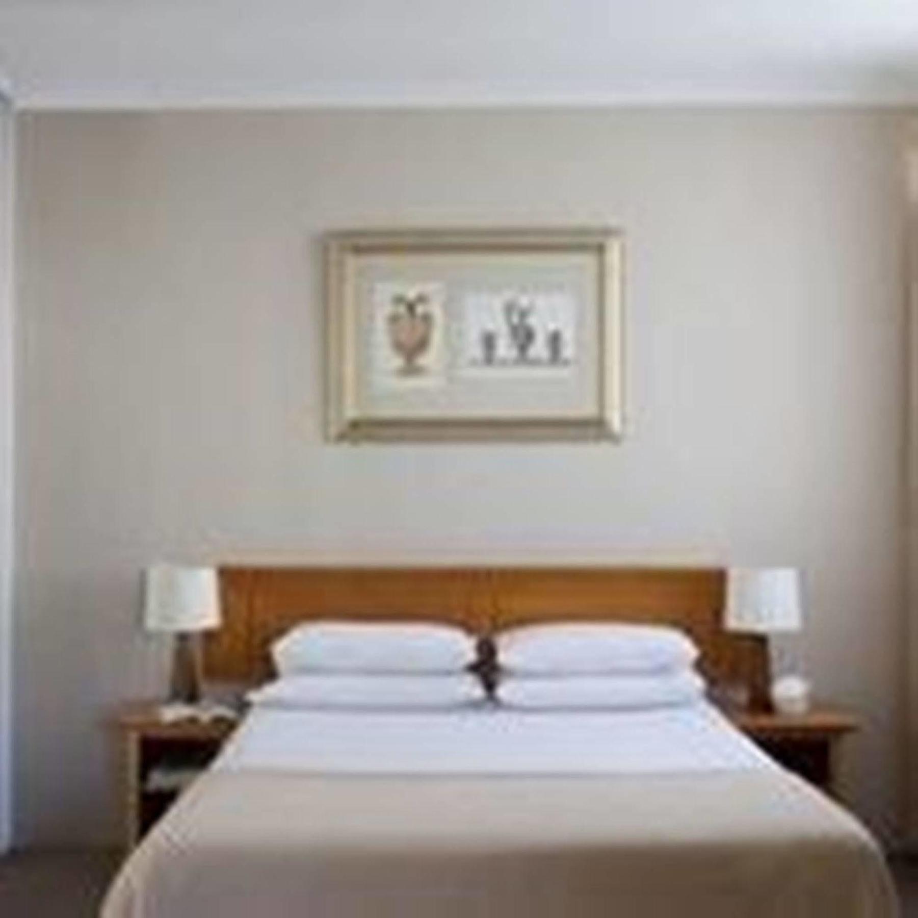 Mont Clare Boutique Apartments Перт Экстерьер фото