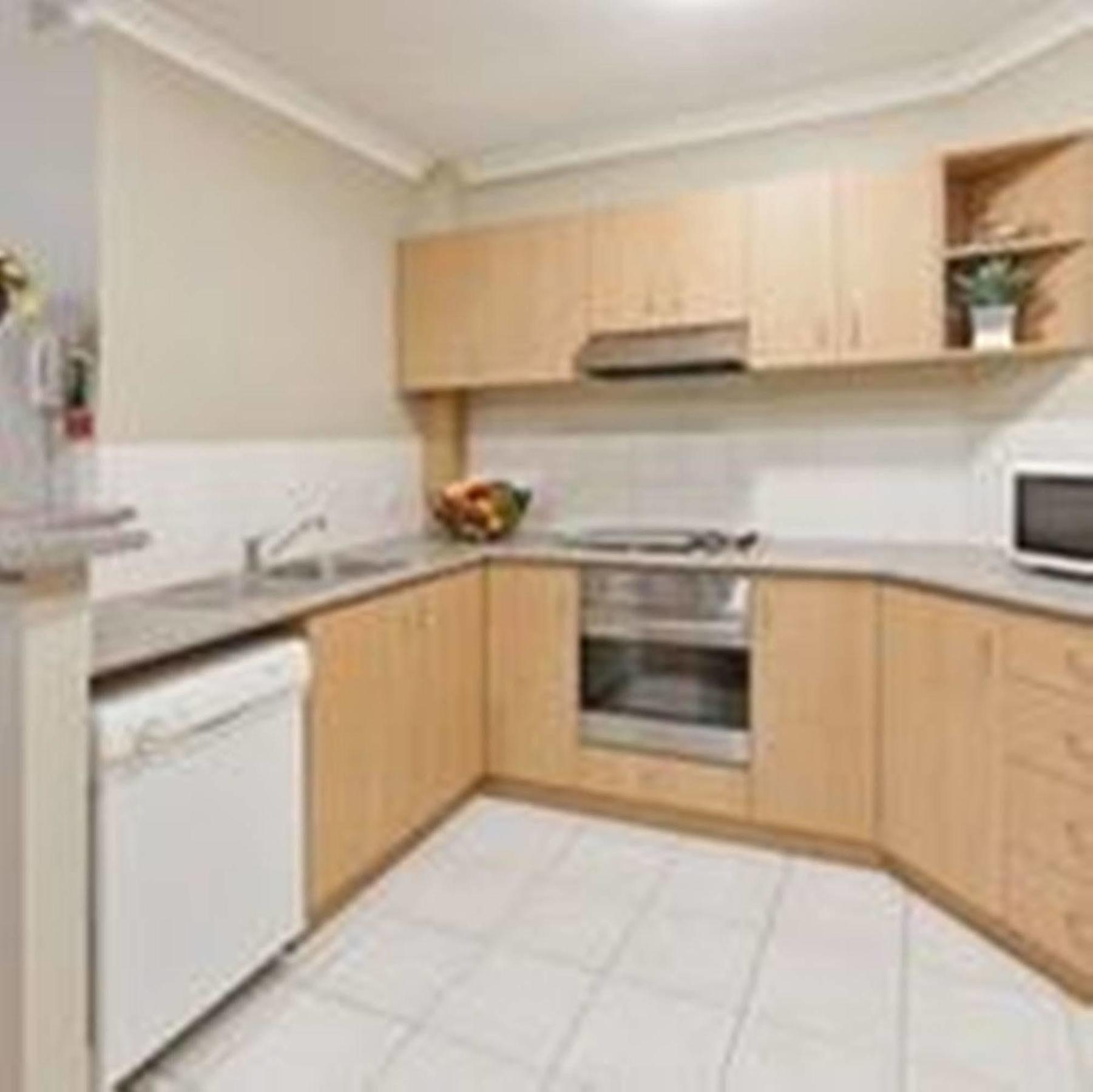 Mont Clare Boutique Apartments Перт Экстерьер фото
